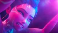 Rumi fights Gwi-Ma as herself (Image via YouTube/Netflix Family)